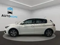 Usado Peugeot 308 Active 110 CV (80 kW) 2020 Blanco Berlina