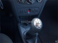 Usado Dacia Sandero Lauréate 90 CV (66 kW) 2017 Blanco Berlina