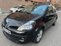 Usado Renault Clio II Privilege 111 CV (81 kW) 2006 Negro Berlina