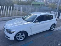 Usado BMW 118 Sport Line 170 CV (125 kW) 2012 Blanco Utilitario