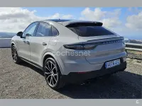 Usado Porsche Cayenne E-Hybrid Coupe 462 CV (339 kW) 2020 Gris / plata SUV