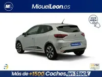 Usado Renault Clio Evolution 90 CV (66 kW) 2023 Gris Utilitario