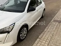 Usado Peugeot 208 Active 100 CV (73 kW) 2022 Blanco Utilitario