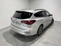 Usado Ford Focus ST-Line X 125 CV (91 kW) 2023 Plateado Familiar