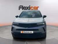 Usado Opel Mokka GS Line 131 CV (96 kW) 2022 Gris SUV