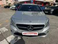 Usado Mercedes CLA220 Urban 170 CV (125 kW) 2013 Gris / plata Berlina