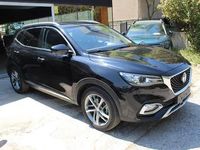 Begagnad MG HS Luxury 258 HK (189 kW) 2023 Svart SUV