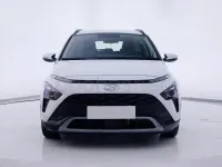 Usado Hyundai Bayon 100 CV (73 kW) 2023 Blanco SUV