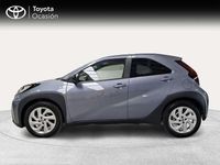 Usado Toyota Aygo X Play 72 CV (52 kW) 2024 Gris SUV