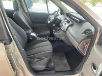 Usado Renault Scénic III Dynamique 105 CV (77 kW) 2009 Beige Monovolumen