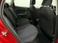 Usado Seat Arona FR 110 CV (80 kW) 2023 Rojo SUV