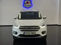Usado Ford Kuga Trend 150 CV (110 kW) 2019 Blanco SUV