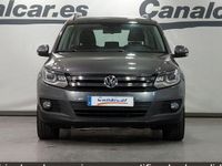 Usado VW Tiguan Advance 140 CV (102 kW) 2012 Gris SUV