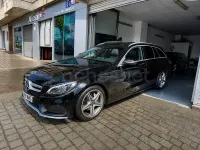 Usado Mercedes C200 150 CV (110 kW) 2018 Negro Familiar