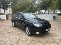 Usado Mitsubishi Outlander Motion 150 CV (110 kW) 2014 Negro SUV