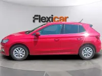 Usado Skoda Fabia Selection 95 CV (69 kW) 2024 Rojo Utilitario