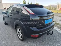 Usado Ford Focus Trend 100 CV (73 kW) 2009 Negro Berlina