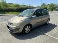 Begagnad Renault Scénic II 115 HK (84 kW) 2005 Minibuss