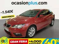 Usado Seat Leon ST Style 116 CV (85 kW) 2020 Rojo Familiar