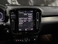 Usado Volvo XC40 Momentum 262 CV (192 kW) 2021 Negro SUV