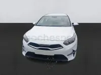Usado Kia Ceed 136 CV (100 kW) 2022 Blanco Utilitario