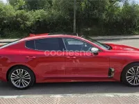 Usado Kia Stinger GT-Line 200 CV (147 kW) 2018 Rojo Utilitario