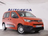 Usado Toyota Proace Verso City 130 CV (95 kW) 2023 Rojo Familiar