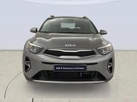Usado Kia Stonic 100 HP (73 kW) 2025 Cinzento SUV