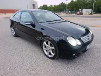 Usado Mercedes C180 Sport Edition 143 CV (105 kW) 2006 Negro Berlina