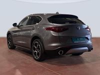 Usado Alfa Romeo Stelvio Executive 280 CV (205 kW) 2019 Gris SUV