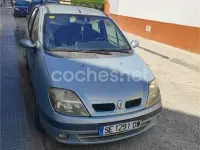 Usado Renault Scénic Dynamique 115 CV (84 kW) 2003 Gris / plata Monovolumen