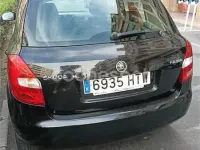 Usado Skoda Fabia 69 CV (50 kW) 2013 Negro Berlina