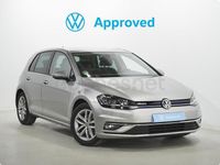 Usado VW Golf VII Advance 131 CV (96 kW) 2019 Gris / plata Berlina