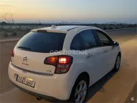 Usado Citroën C3 Exclusive 70 CV (51 kW) 2010 Blanco Berlina