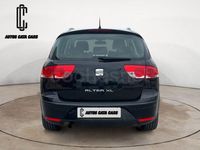 Usado Seat Altea XL Style 105 CV (77 kW) 2012 Negro Monovolumen