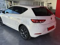Usado Seat Leon Style 115 CV (84 kW) 2020 Blanco Berlina