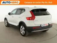Usado Volvo XC40 Momentum 150 CV (110 kW) 2018 Blanco SUV