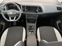 Usado Seat Ateca Reference 110 CV (80 kW) 2023 Gris plata SUV