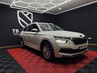 Usado Skoda Kamiq Ambition 110 CV (80 kW) 2021 Blanco SUV