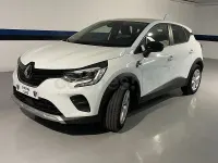 Usado Renault Captur Equilibre 100 CV (73 kW) 2023 Blanco SUV
