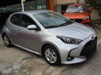 Usado Mazda 2 Center-Line 116 CV (85 kW) 2023 Gris Berlina