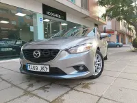 Usado Mazda 6 Comfort 150 CV (110 kW) 2015 Gris / plata Berlina