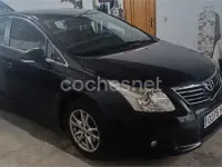 Usado Toyota Avensis Active 126 CV (92 kW) 2011 Negro Berlina