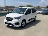 Usado Opel Combo Elegance 102 CV (75 kW) 2022 Blanco Monovolumen