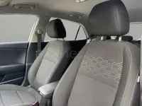Usado Kia Rio 100 CV (73 kW) 2020 Blanco Berlina