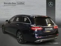 Usado Mercedes E300 313 CV (230 kW) 2024 Azul Familiar