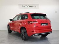 Usado Skoda Karoq SportLine 150 CV (110 kW) 2025 Rojo SUV
