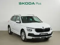 Usado Skoda Kamiq Selection 116 CV (85 kW) 2025 Blanco SUV