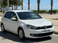 Usado VW Golf VI Advance 105 CV (77 kW) 2009 Blanco Berlina