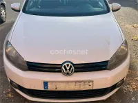 Usado VW Golf VII Advance 105 CV (77 kW) 2013 Blanco Berlina